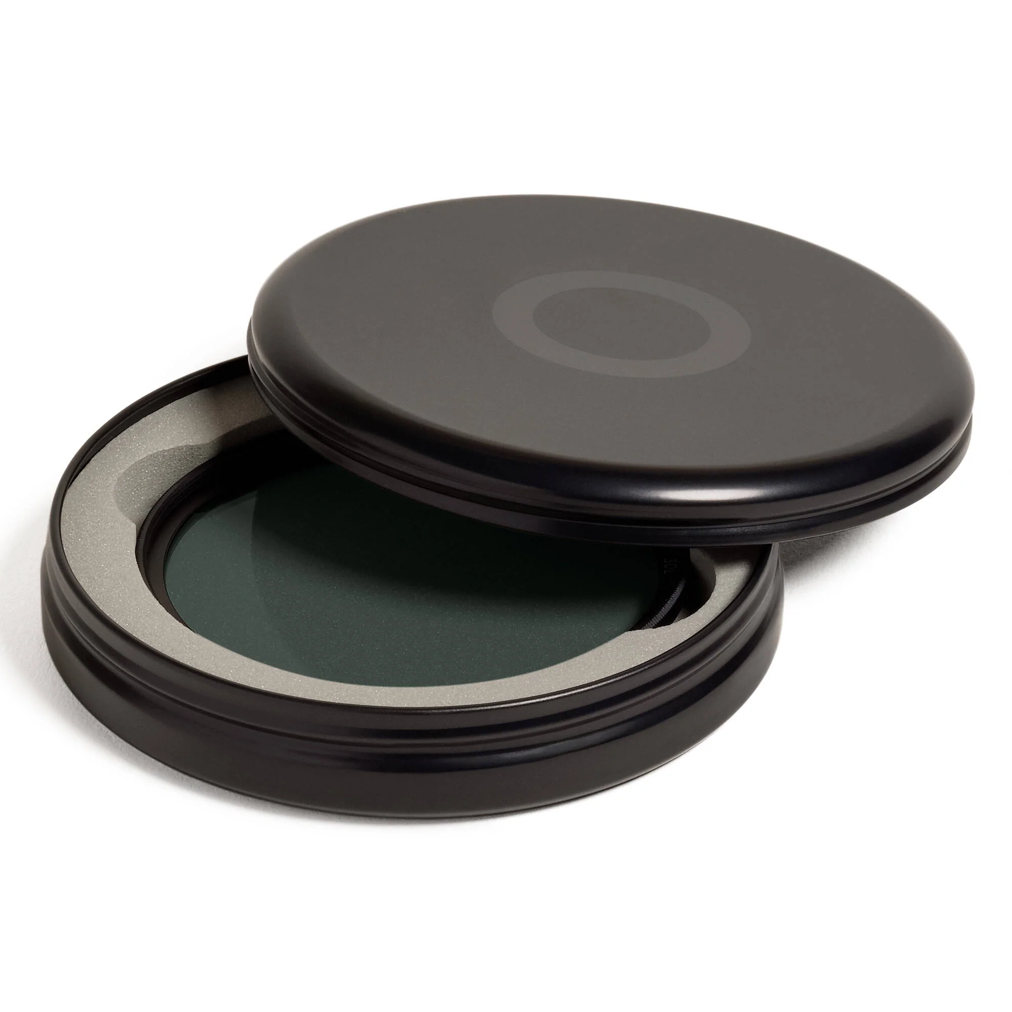 Urth Infrared (R72) Lens Filter Plus+ (52mm) - Image 4